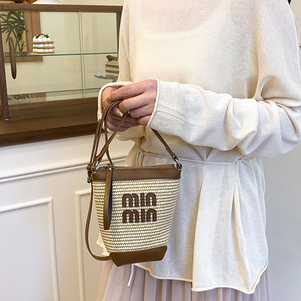 Модная женская сумка для телеф – обзор и цена Women Bags 2026 Trends