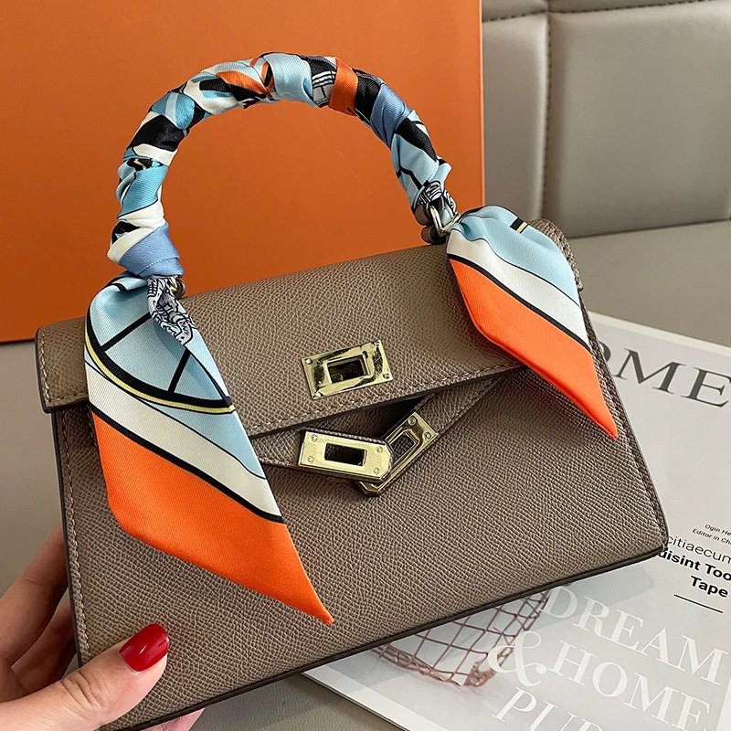 Роскошный брендовый шарф с при – обзор и цена Women Bags Branded